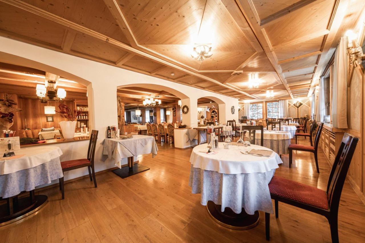 Casa Nives Otel La Villa  Dış mekan fotoğraf