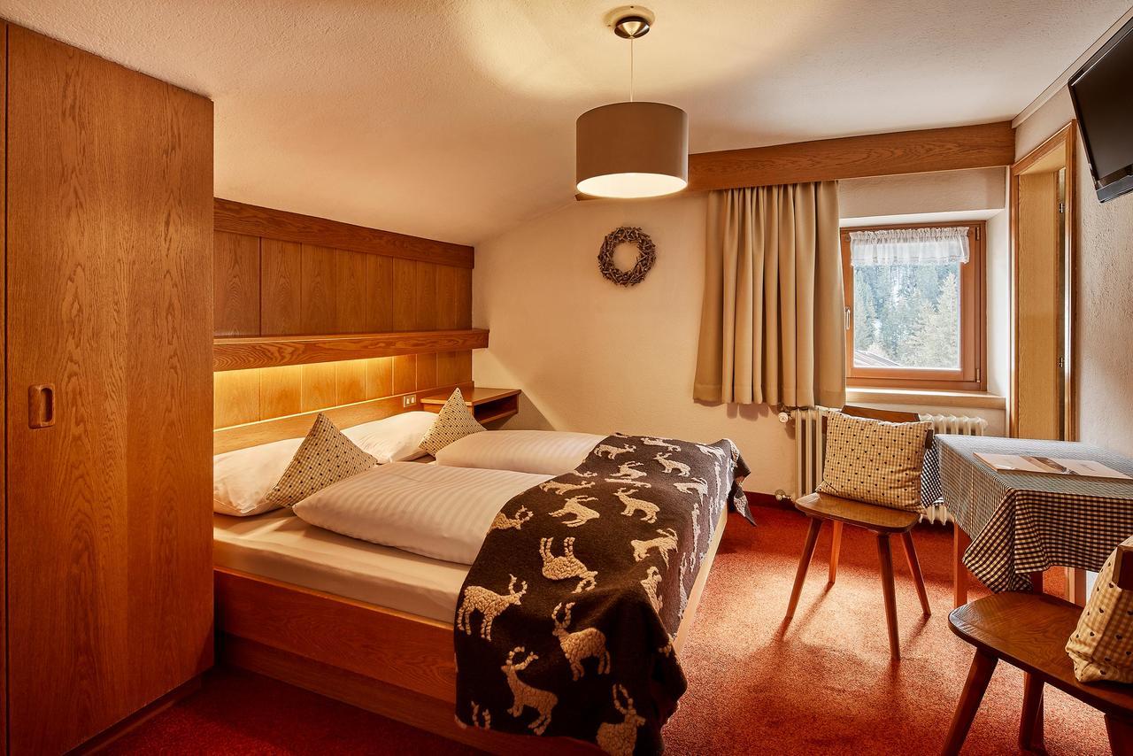 Casa Nives Otel La Villa  Dış mekan fotoğraf