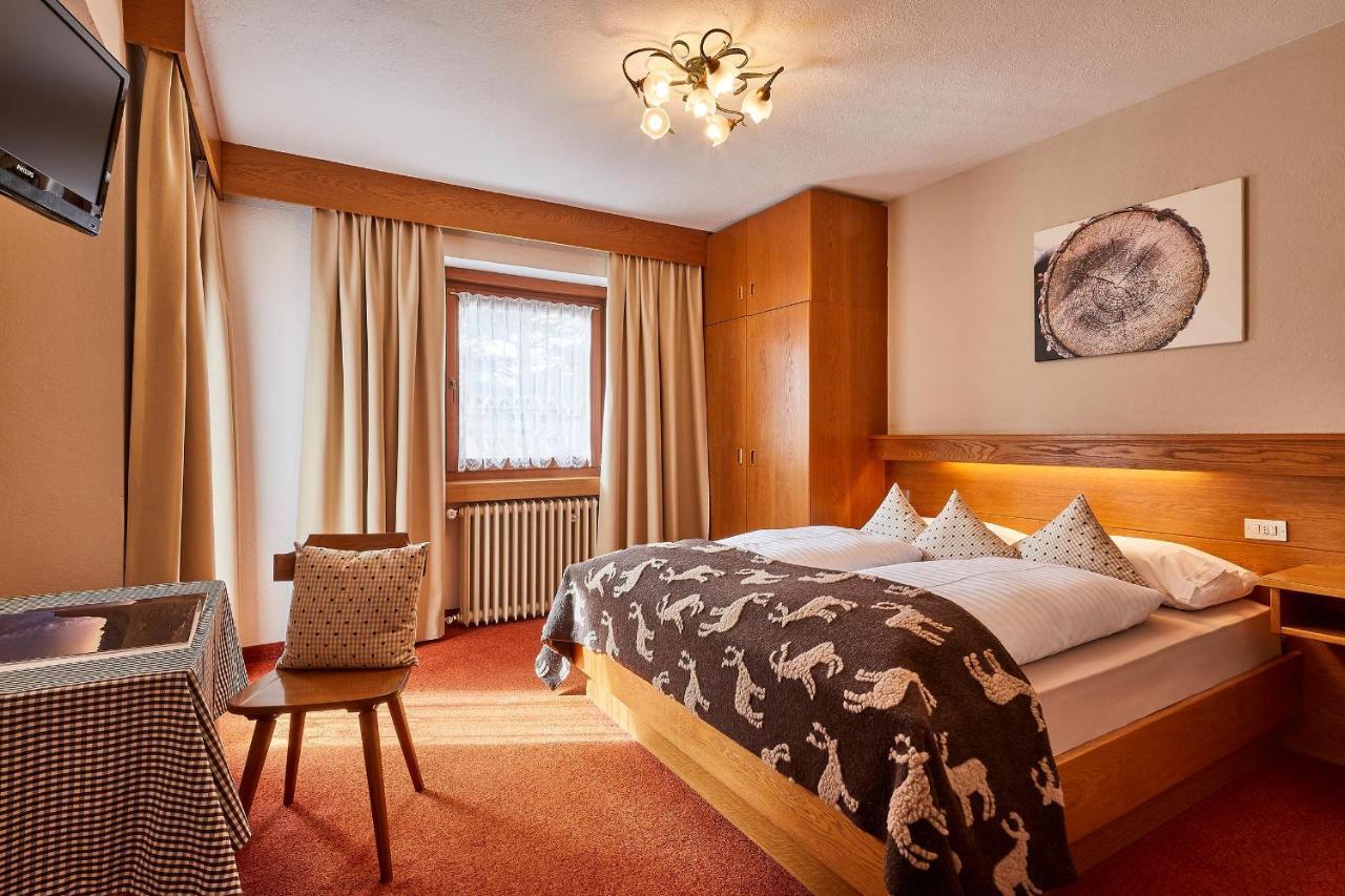 Casa Nives Otel La Villa  Dış mekan fotoğraf
